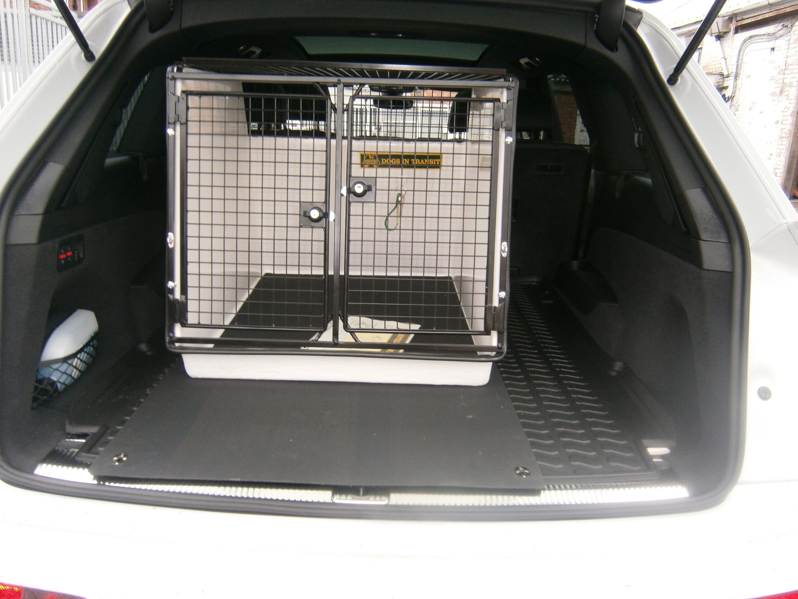 Dw 5 Rover DB5 Rover is a compact width box